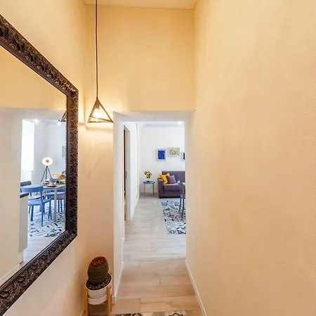 Guesthost - Ortigia Promenade * Сиракузы